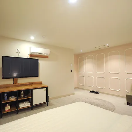 Hotel King
